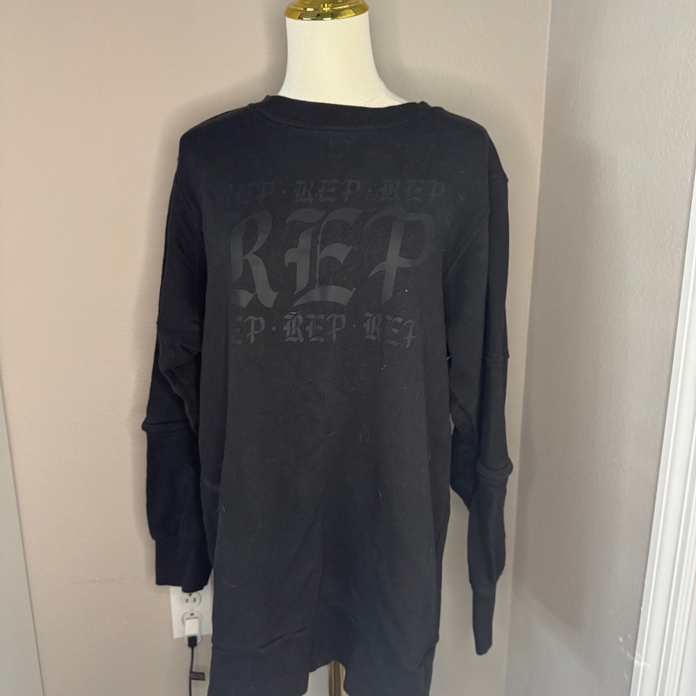 Taylor Swift Black Reputation Crewneck - image 1
